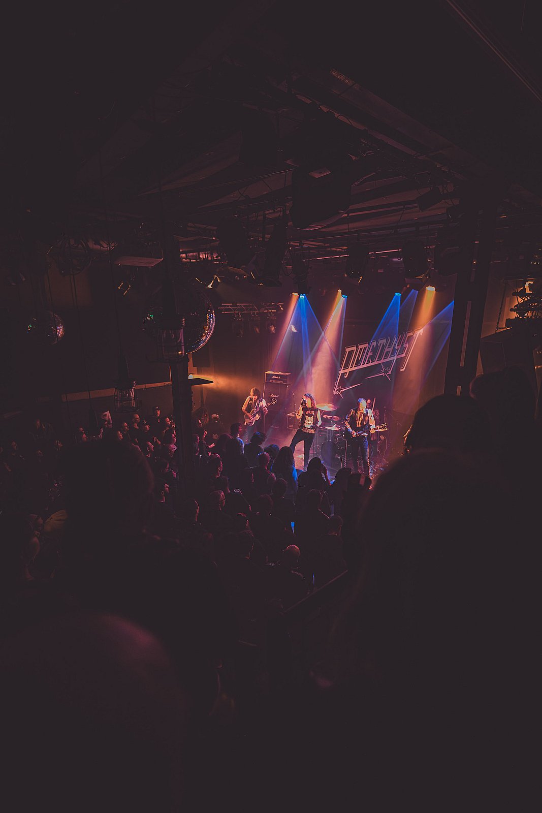 HEAVY CHRSITMAS mit AMETHYST [CH] & THE REDNECK ZOMBIES [CH]