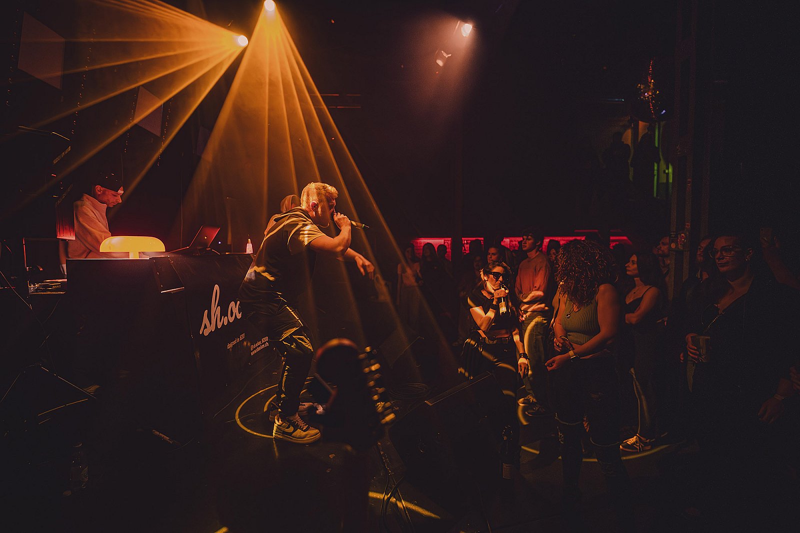 TRUE | JAMAL [CH] | DUZO [CH] | Aftershow mit DJ SPÄTI