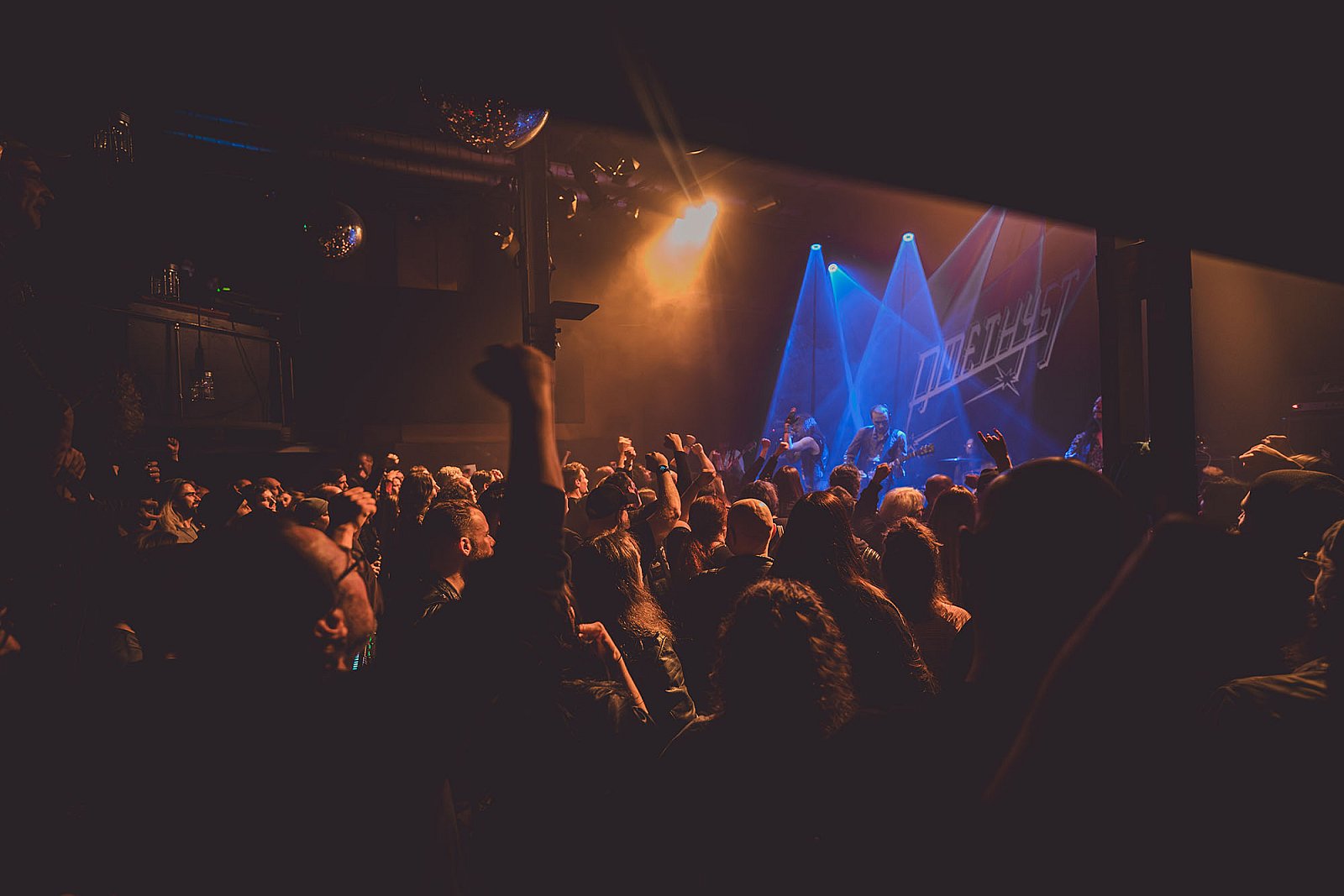 HEAVY CHRSITMAS mit AMETHYST [CH] & THE REDNECK ZOMBIES [CH]