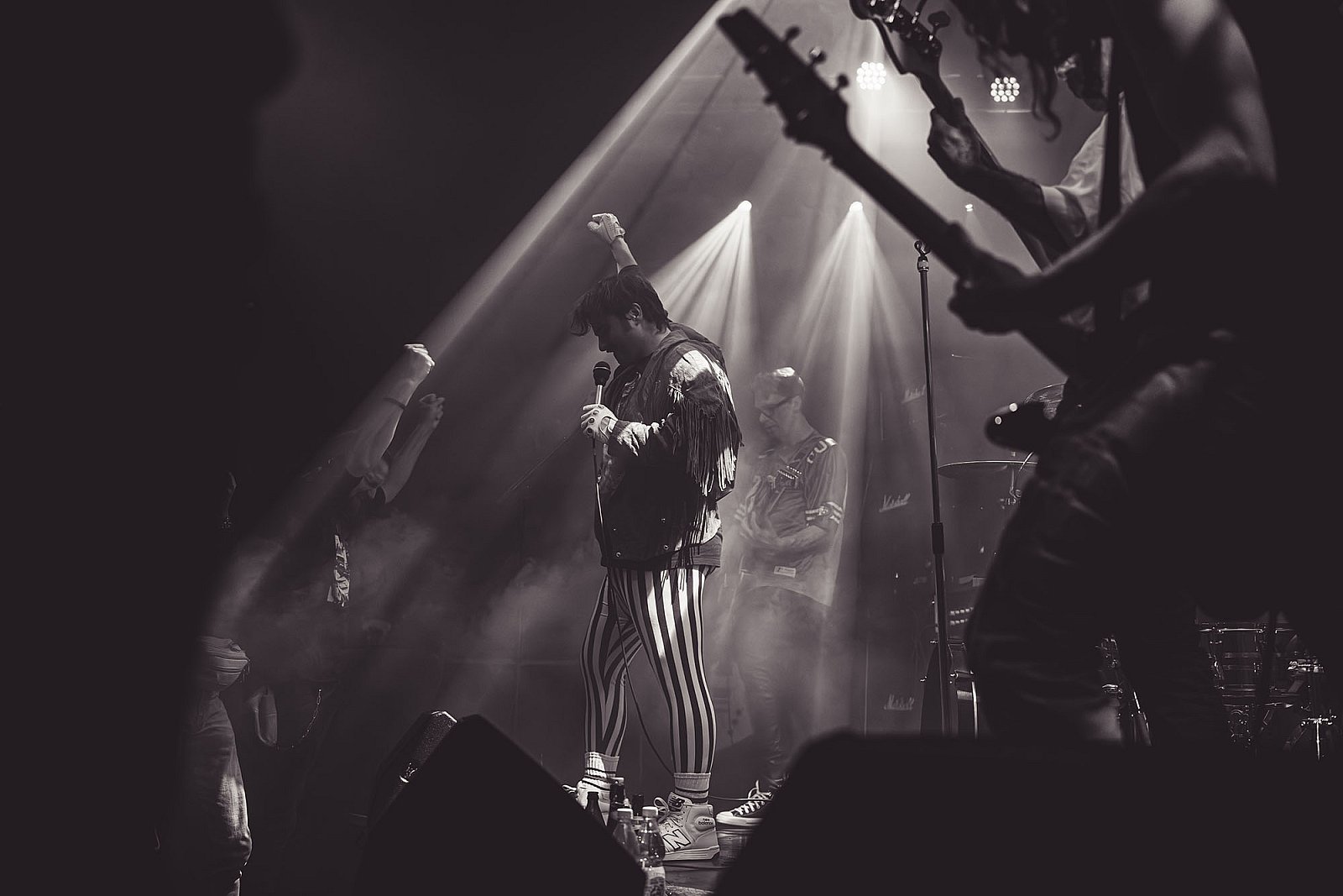 HEAVY CHRSITMAS mit AMETHYST [CH] & THE REDNECK ZOMBIES [CH]