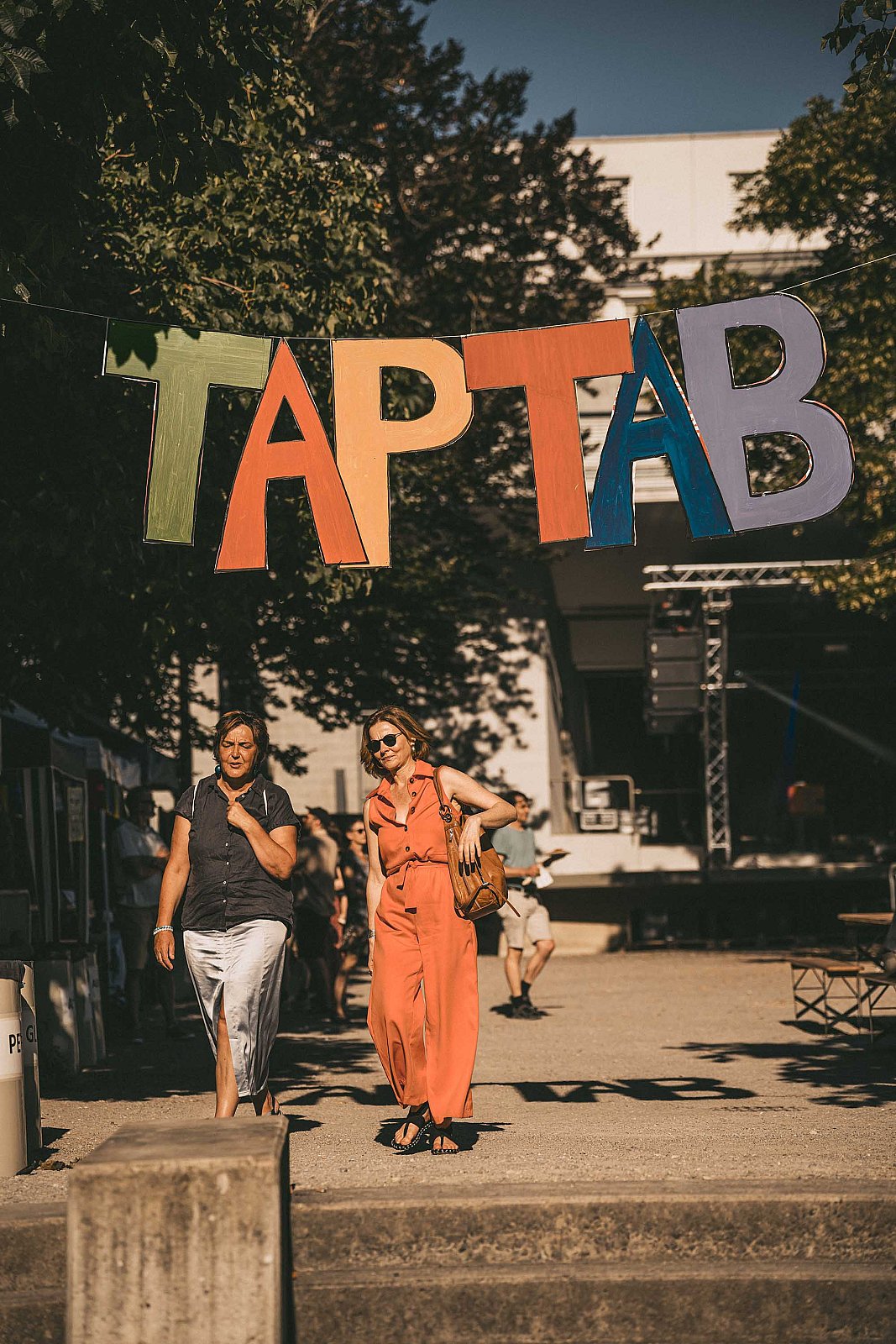 TapTab SAISONSCHLUSS 2025 mit BÄRCHEN & DIE MILCHBUBIS | KAYYAK & DREAMING PLACE BAND | CRÈME SOLAIRE | KNEUBÜHLER